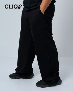 Unisex Straight Leg Sweatpant - Black